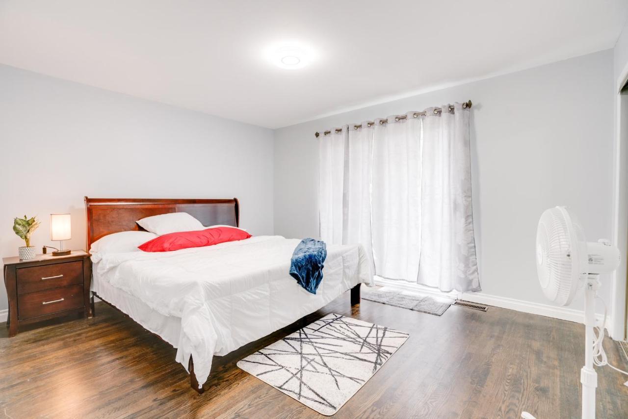 Furnished Family Home Near Toronto - Great Location Game Room - Backyard - Parking & Self Checkin Пикъринг Екстериор снимка