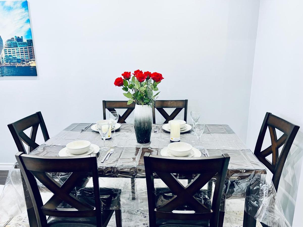 Furnished Family Home Near Toronto - Great Location Game Room - Backyard - Parking & Self Checkin Пикъринг Екстериор снимка